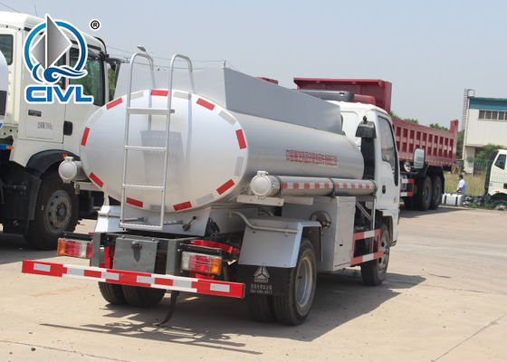 Camion-citerne aspirateur liquide de nouveau pétrole de haute performance 5,65 mètres cubes/camions transport d'huile/carburant