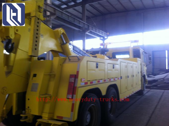 Camion à plat léger 4x2 de Sinotruk HOWO QL1070 8 tonnes de 120hp de jaune de couleur de dépanneuse de naufrageur