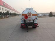 4,1 camion-citerne aspirateur liquide de camion de pétrolier de roue des mètres cubes 6, camion de livraison d'essence et d'huile