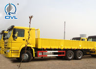 Cabine de cargaison de LHD SINOTRUK HOWO nouvelle 6X4 336HP HW76 de camions de châssis de l'euro 2 du moteur lourd