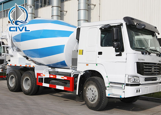 Le mélangeur concret diesel de Sinotruk  troque 375hp 130hp, camion de mélange concret
